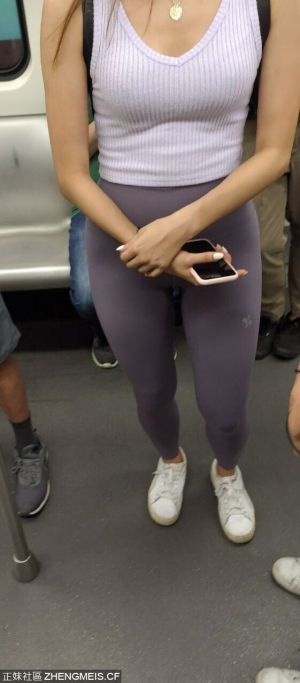 地铁少女紧身裤