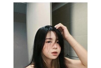 可爱妹子 曼菱