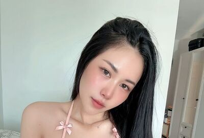 巨乳泰國妹