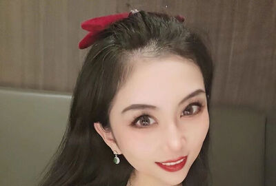 上海极品御姐性爱图影,完美露脸,姐姐正是最饥渴的时...