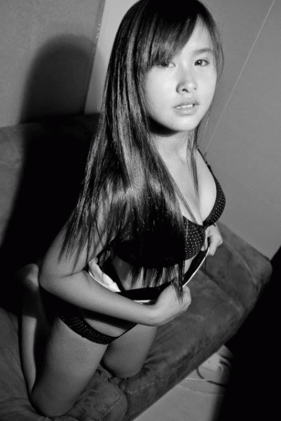 133434k28t3c00wapn2nfc.jpg