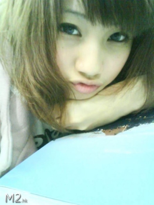 041033yeeyiiy2gcl2g8cf.jpeg