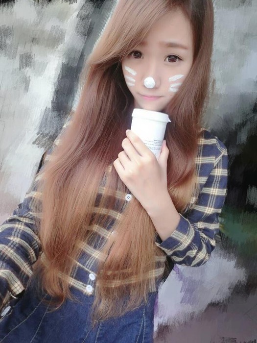 222523swz8mg3iymxxm2wt.jpg