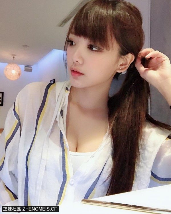 台灣李宣-泳池13.jpg