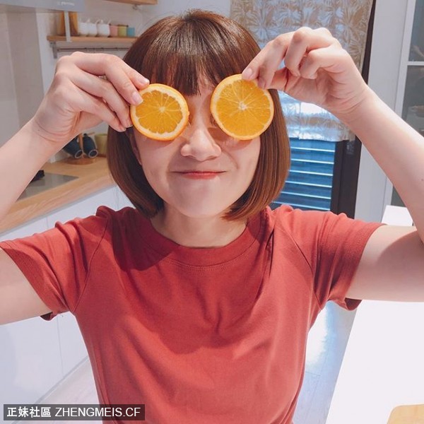 好想出國大玩特玩一場 然後把錢全部花完再回來認真賺哈哈哈哈 半夜三點上工的夢話連篇.jpg