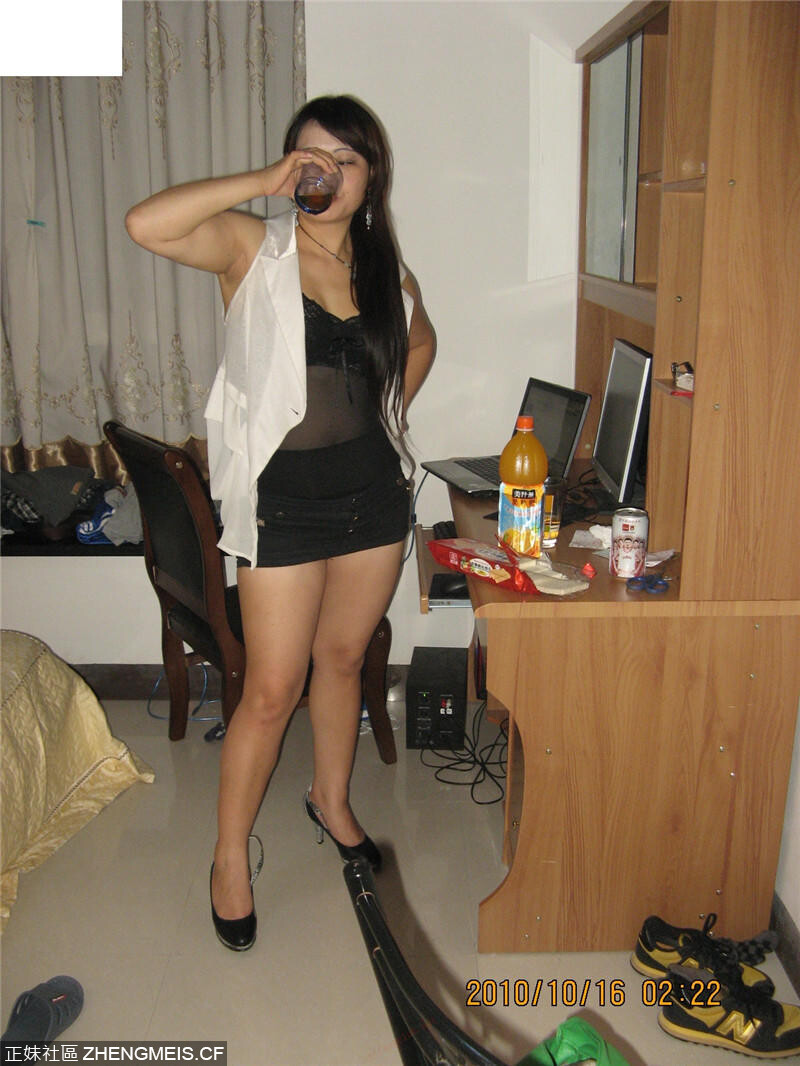 bd4157025f3bad401c73b8ed4d98353c.jpg