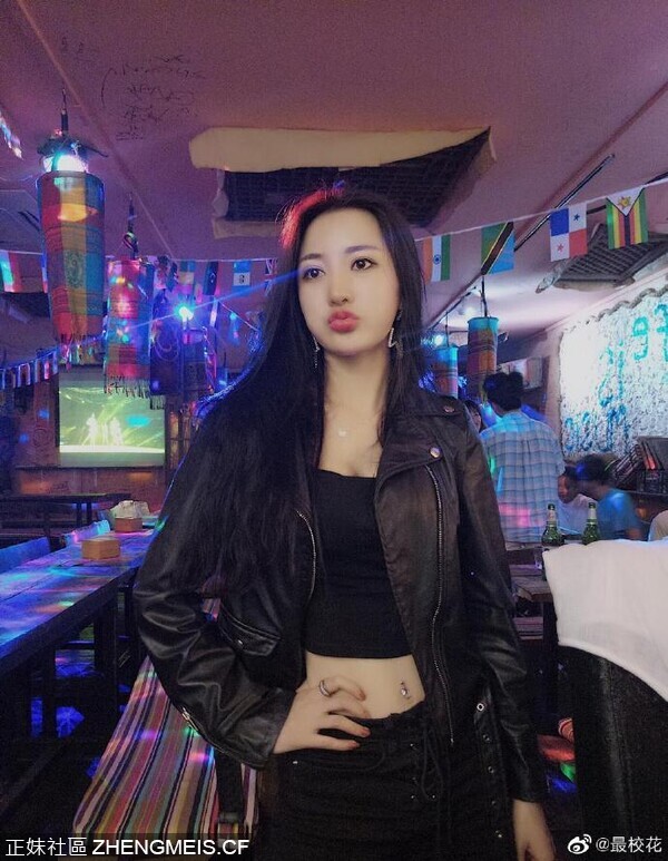 a1560353ly1g9wjdbcrjij20rl0zk79j.jpg