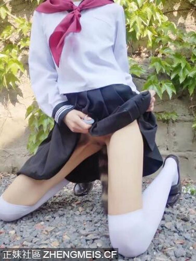 188d6722114c790d987df4302300b0d3.jpg
