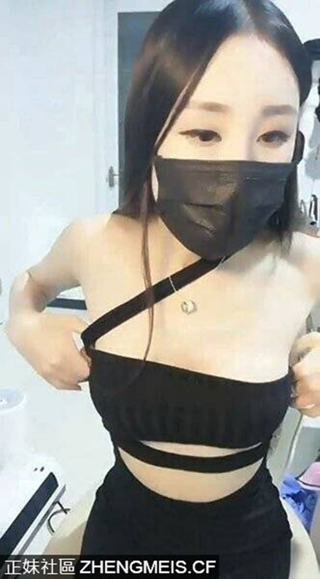 122104z0kz8jgl4sm9dmjy.jpg