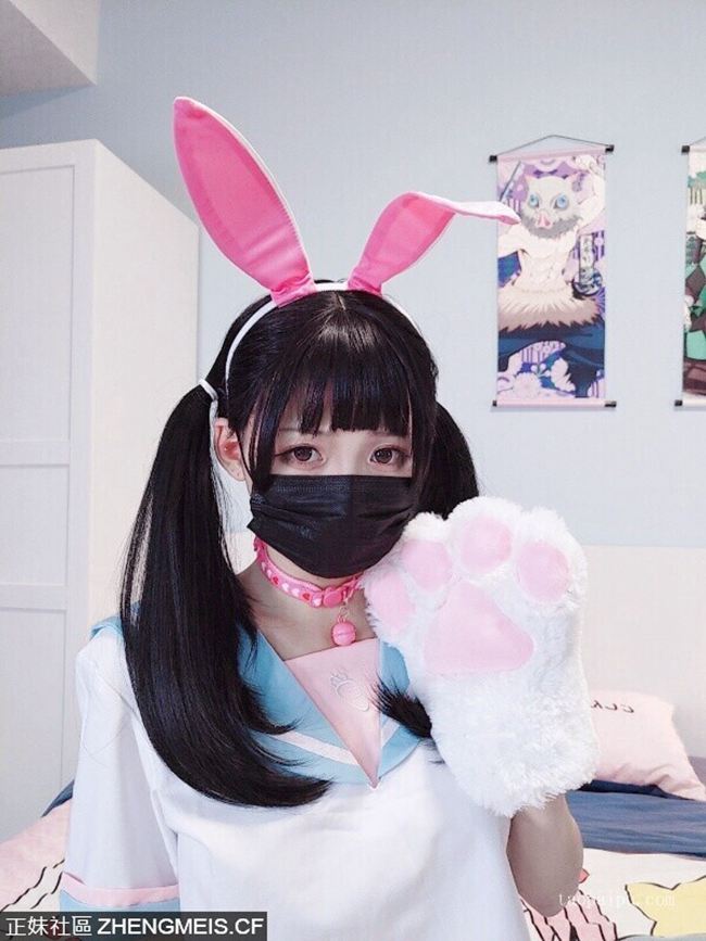 042145dwc0c0sssgh0yy0h.jpg