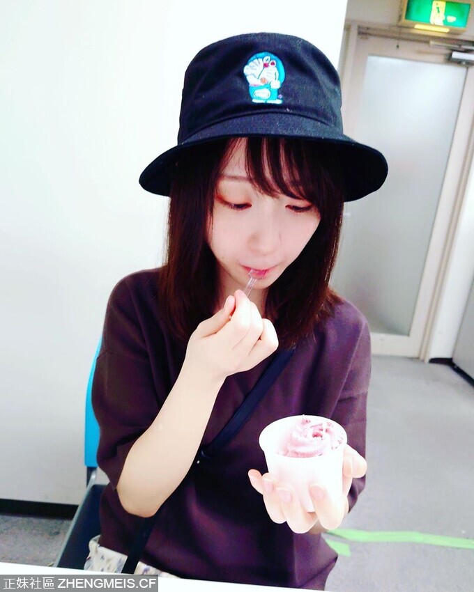 moe_five_10895424826615449539483252497060934706110179n.jpg