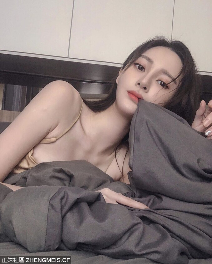 yumiwong_official_9526179911226133847410913529621183400982241n.jpg
