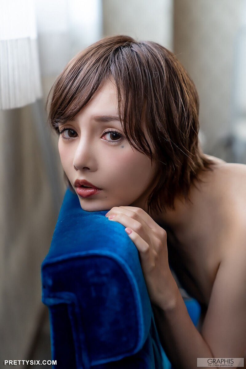 gra_riona-h025.jpg