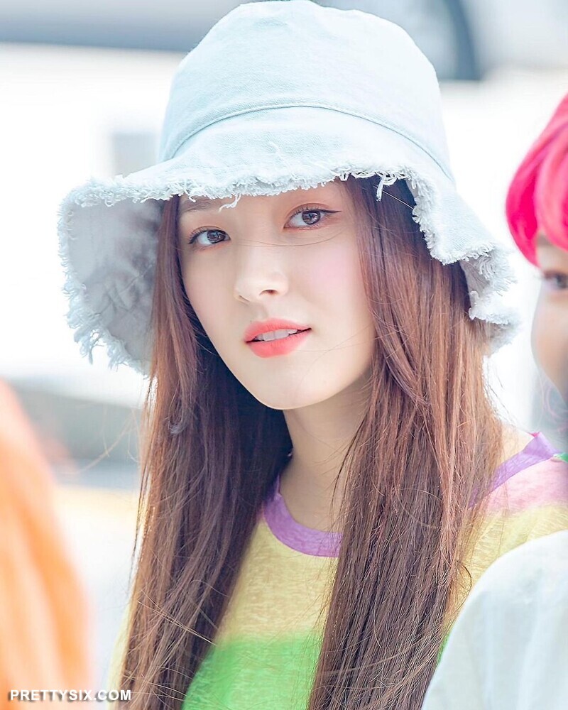 nancy.momoland_673657353451569397594364766966303152483135n.jpg