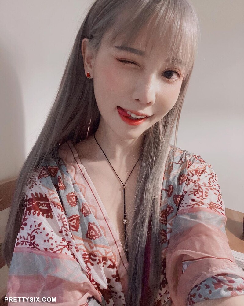 juliamisakii_1195579536243477516112165548614881694041797n.jpg