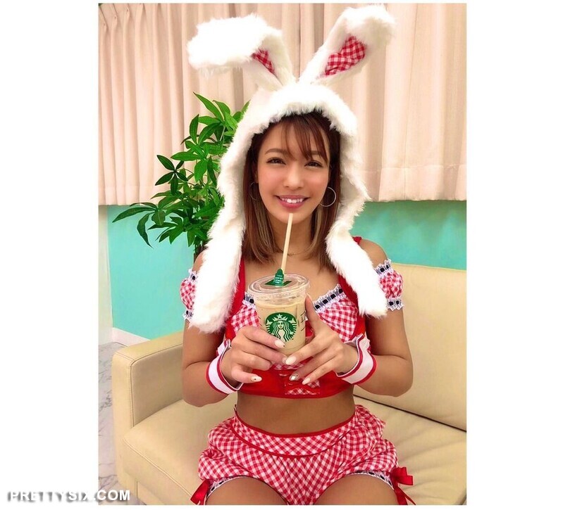 hashimoto_rina__1528884237244911282613854942961110382486460n.jpg