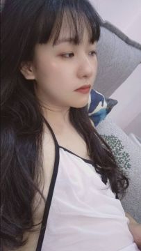 大三小姐姐,高颜值网红小姐姐