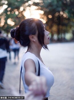 低调高手Alicia 艾利西亚