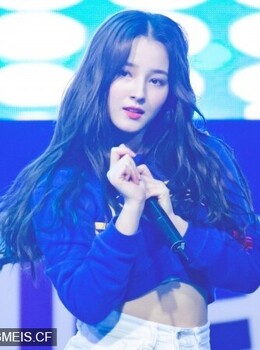 Momoland 爱神之天使 Nancy