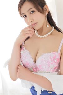 熟女 汐河佳奈(Shiokawa Kana)