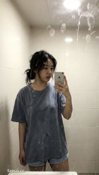 素人甜妹自拍外流 ~