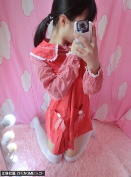 18岁的小表妹秀一波[20P]