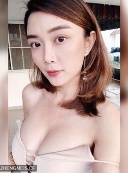 馬來西亞正妹Peisy 綠色緊身低胸晚裝