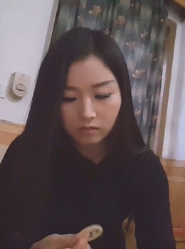 吃饱饭找個顏值不錯的肉丝小姐姐洩慾【11P】