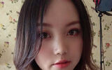 一个身材傲人的小姐姐[11]