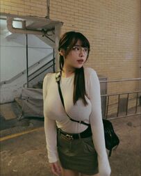 F級巨乳美女湘儿Shane