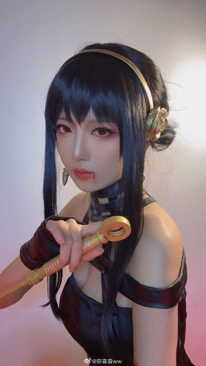 Cosplayer 弥音音ww