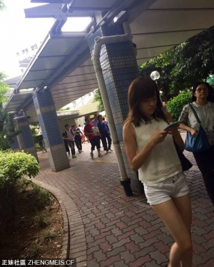 全白長腿