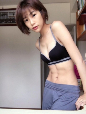 MILF 台灣媽媽版太妍 席晴MoMo