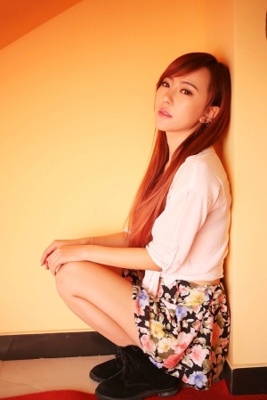 甜美美女赵婉妮Wanni性感写真照[11P]