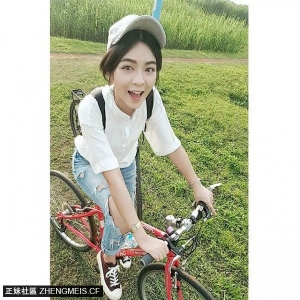 Emma Tang 唐艾玛 漂亮空姐