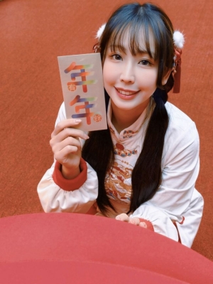 可爱妹子祝大家身体健康