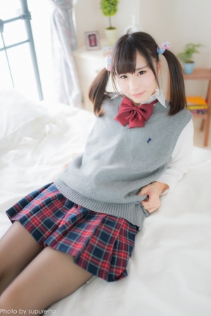 萌妹的诱惑（学生服/水手服/丝袜）
