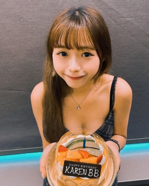 港女大奶妹