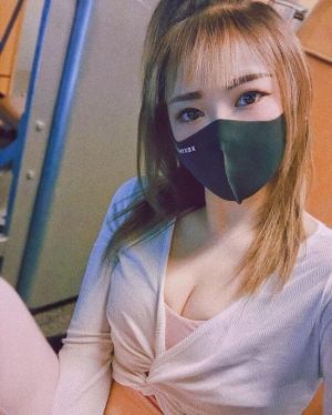 运动美女