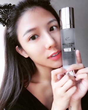 古典气质美的骨感女神♥ Niki Wang♥
