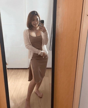 建筑地盘巨乳妹