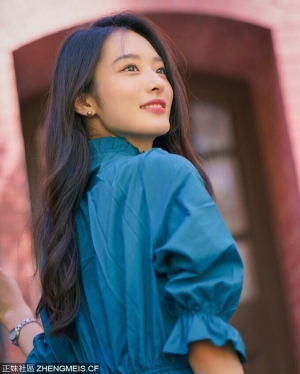 氣質東大生美女