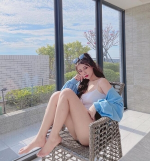 大奶Chloe Lin