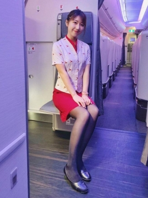 美腿空姐Anjaylia Cheung