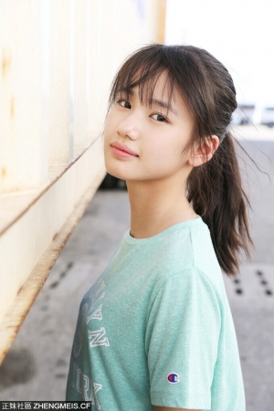 貧乳妹 - 横山玲奈
