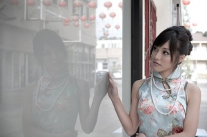 旗袍正妹 + 正妹朋友~