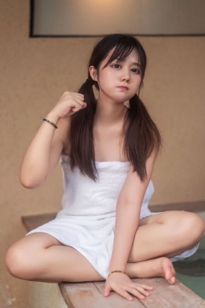 戏水嫩妹子[25P]