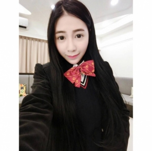 新一代美胸女神「台中奶糖妹」